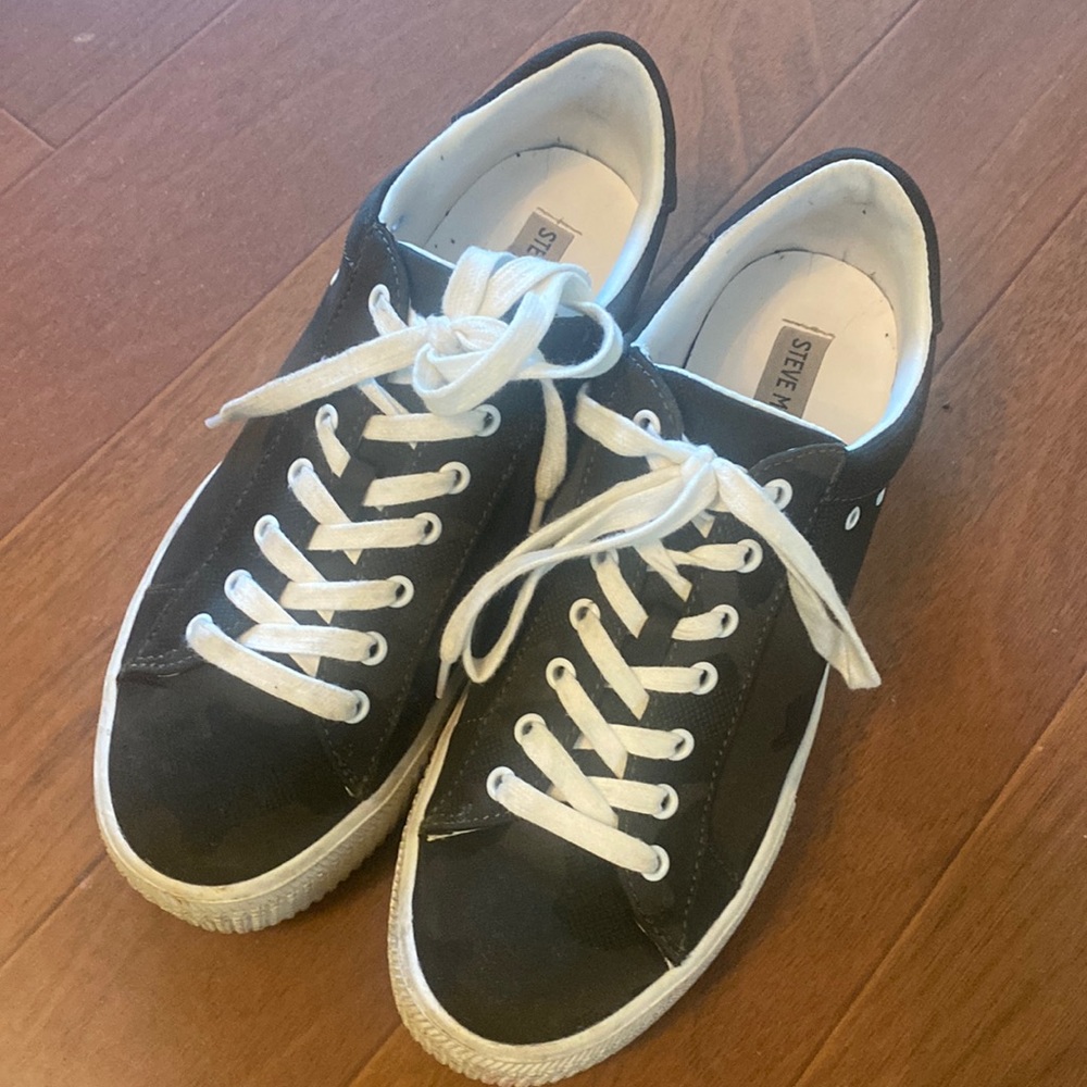 Steve Madden Holmes Platform Sneaker Camo Size 10M